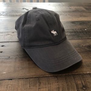 Women’s Abercrombie baseball hat.